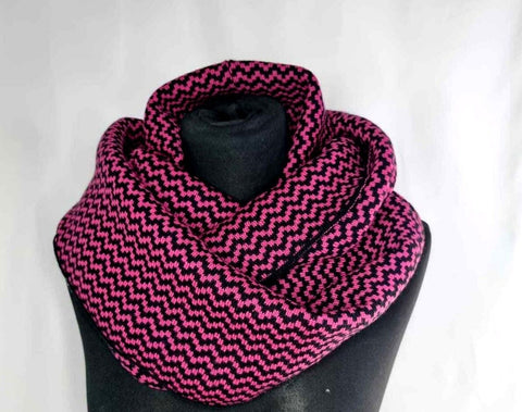 Super soft knitted, chunky neck warmer