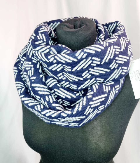 Super soft knitted, chunky neck warmer