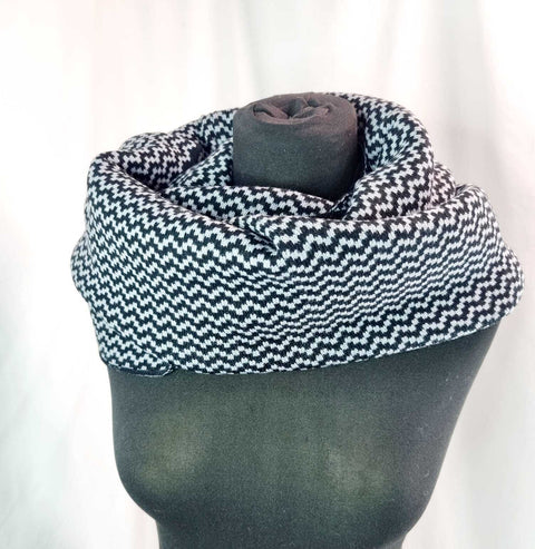 Super soft knitted, chunky neck warmer