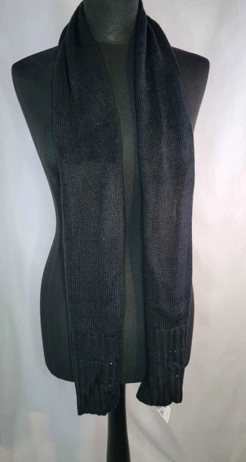 Women's scarf