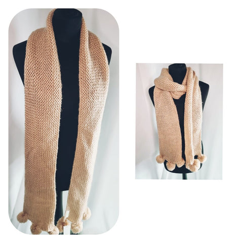 Women's Knit Scarf