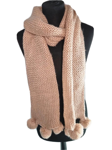 Women's Knit Scarf