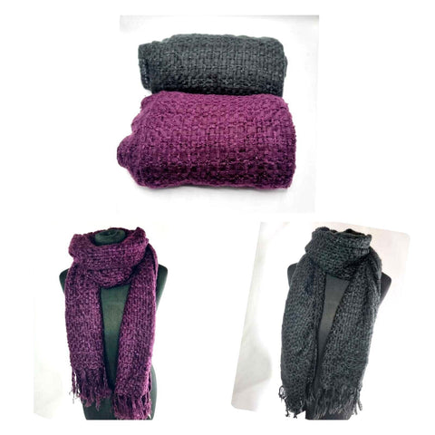 Super soft knitted chunky scarf