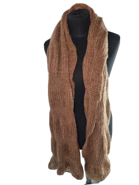 Super soft knitted chunky scarf