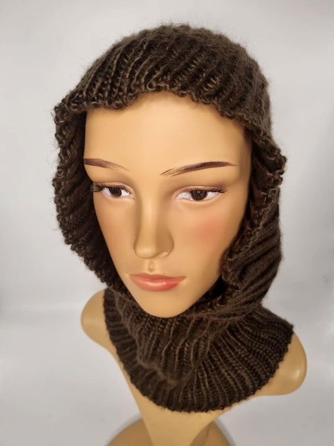 Integrated Knitted Hat Scarf