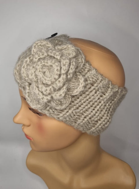 Knitted Fower headband